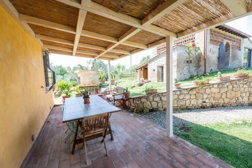 Appartamento Il Poggino Colle Val D'Elsa Bagian luar foto